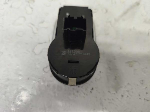 INTERRUPTEUR DE PHARE OPEL CORSA E 2014-2020 - Vue 2